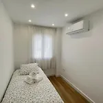 Céntrico Triana *